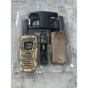Cobra 37-Mile Range Rugged Floating 2-Way Radio Camo Belt Clip ACXT1035RFLTC NEW